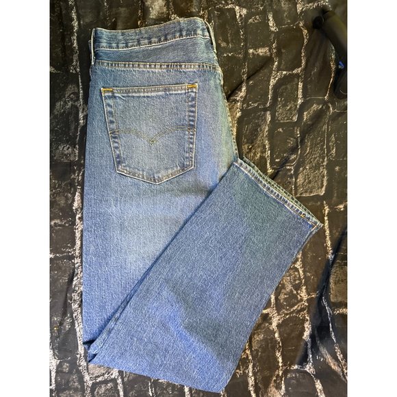 Levi's Men's 501 '93 Vintage-Inspired Straight Fit Jeans, Size 36x32, NWT - Picture 2 of 7